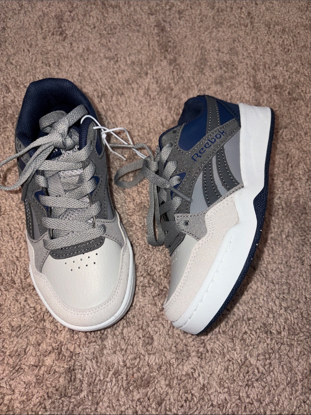 Reebok Kids Gray and Navy Low-Top Sneakers NWOT